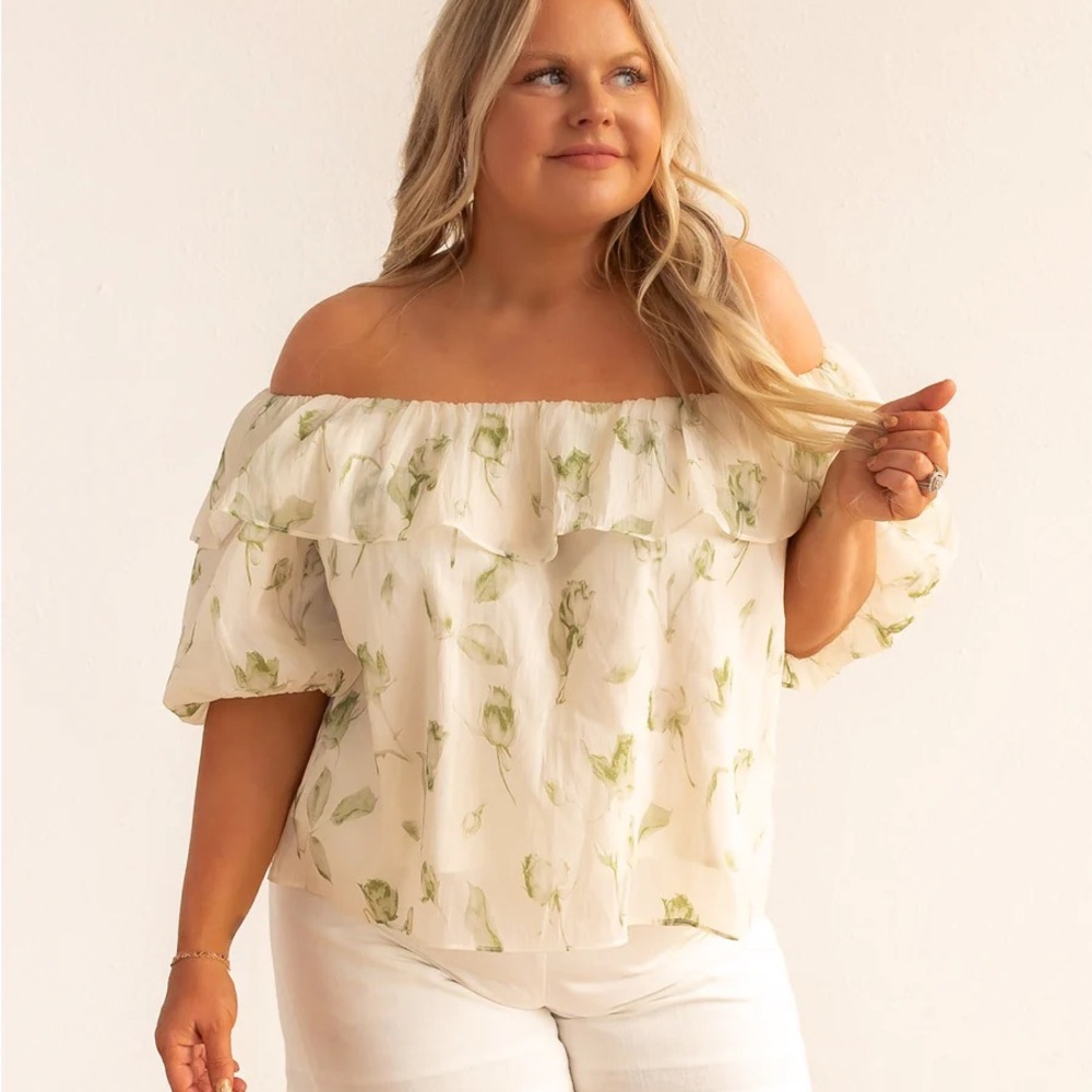 Plus Size Secret Garden Off the Shoulder Blouse NWT